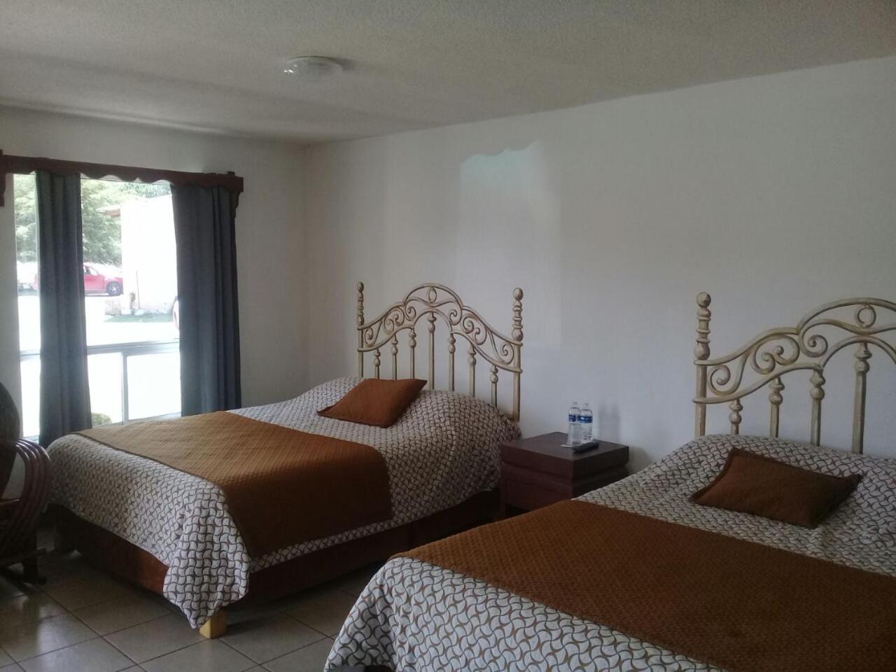 Hotel Real De Креел Екстериор снимка